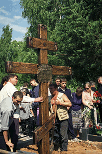 Крест н могиле Михаила Круга